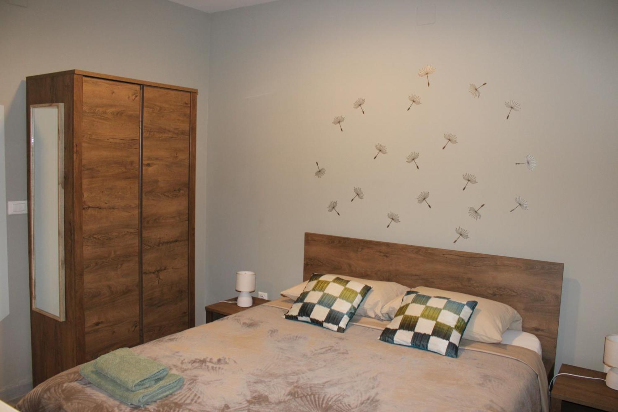 Harriet Apartment *